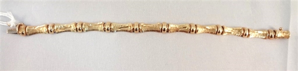 14K Gold Bamboo Style Pattern Bracelet .37 Troy Ounces