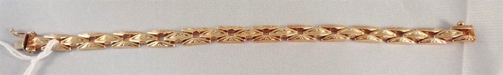 14K Solid Gold Link Bracelet .38 Troy Ounces
