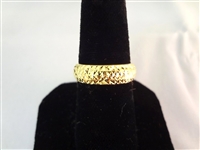 14K Gold Ring Textured Detail Size 6.75, total weight .05 troy ounces