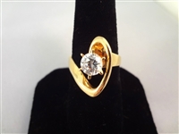 14K Gold Ring (1) Solitaire Cubic Zirconia Ring Size 6.75