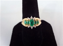 14K Gold Ring (1) Oval Emerald (4) Marquise Emeralds (6) Diamond Chips Ring Size 8
