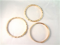 (3) 14K Solid Gold Bangle Bracelets Hinged Clasp Total Weight .54 Troy Ounces