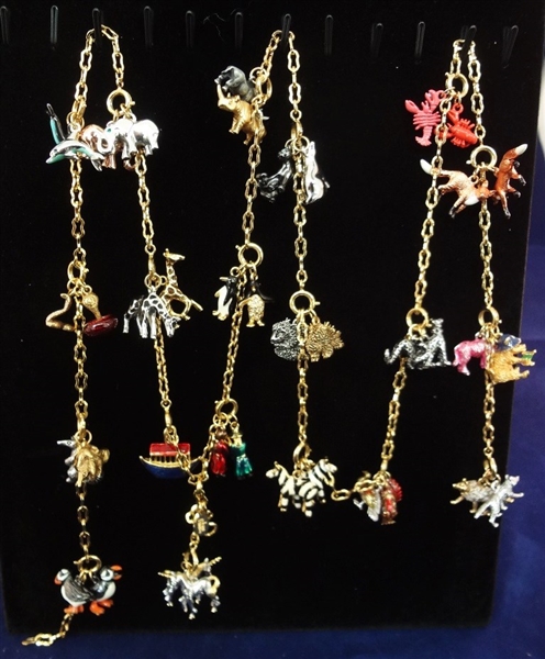 Joan Rivers Noahs Ark Necklace 19 Pairs Animals: 38 Total