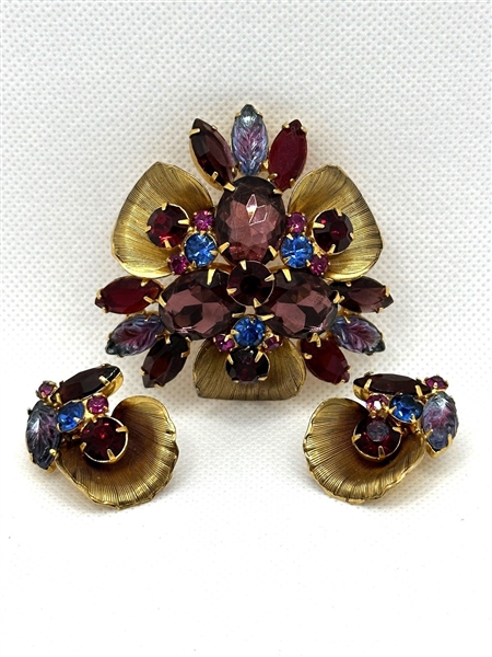 1960 Delizza and Elster Juliana Brooch and Earring Set in Purple