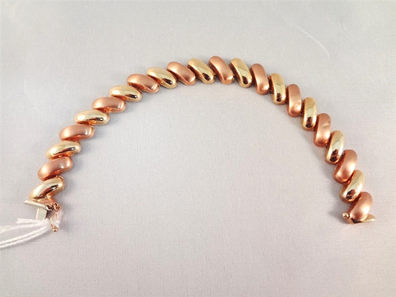 14K Gold Serpentine Pattern Bracelet Duo Tone .36 Troy Ounces