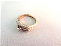 14K Gold Diamond Ring (1) Center 1.6mm Stone, (18) Diamond Chips Ring Size 5.5