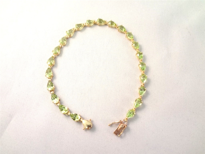 14K Gold Tennis Bracelet (22) Pear Cut Peridots 6x4mm 5.5 carats