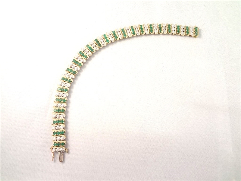14K Gold Emerald and Diamond tennis Bracelet (69) Round Emerald 2.6mm (69) Diamonds