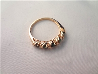14K Gold Ring (5) Round Emeralds 1.6mm Ring Size 6.25