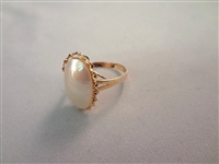 14K Gold Mother of Pearl Bracelet and Ring Set