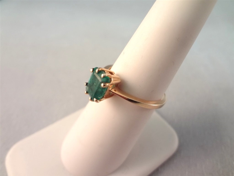 14K Gold Ring with Emerald Cut Emerald 6x4mm Ring Size 6.25