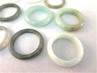 (13) Solid Green Jade Rings (2) Square Jade Ring