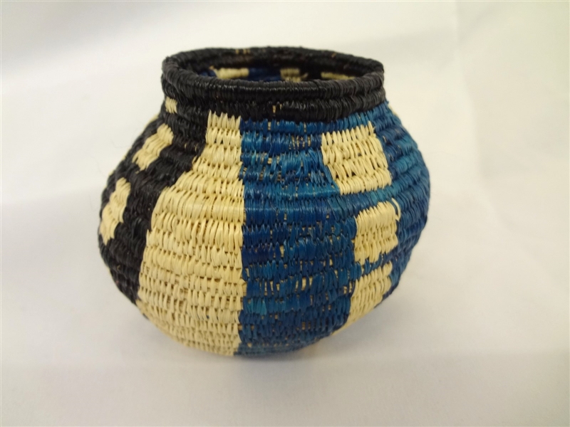 Small Wounaan Darien Rainforest Panama Weaved Basket