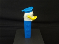 Pez Dispenser Donald Duck No Feet 1976 Made in Hong Kong Patent 3.9