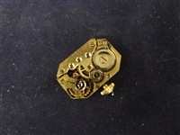 18k Gold Art Deco Belais Case Ladies Wristwatch 17 Jewel