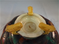 Wedgwood Majolica Scalloped Edge Cake Stand Windmill Motif