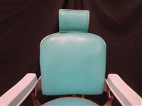 E. Berninghaus Co. Hercules Barber Chair