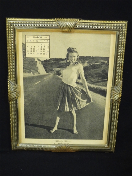 Marilyn Monroe Advertising 8x10 black and white Automobile One Sheet