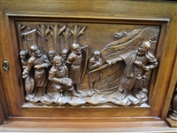 Italian Renaissance Revival (10) Piece Dining Set, Carved Frieze, Full Lion Detail