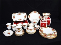 Royal Albert China Old Country Rose Service for Four With Extras