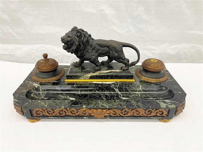 Double Inkwell With Center Lion Bronze on Marble Base