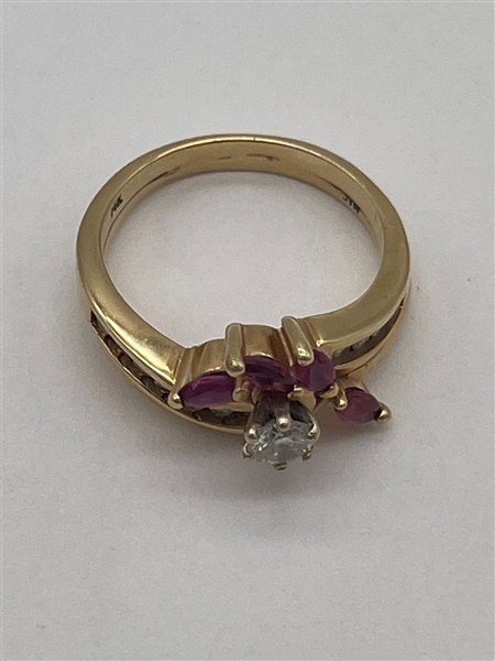 14k Gold Diamond and Ruby Wedding Ring