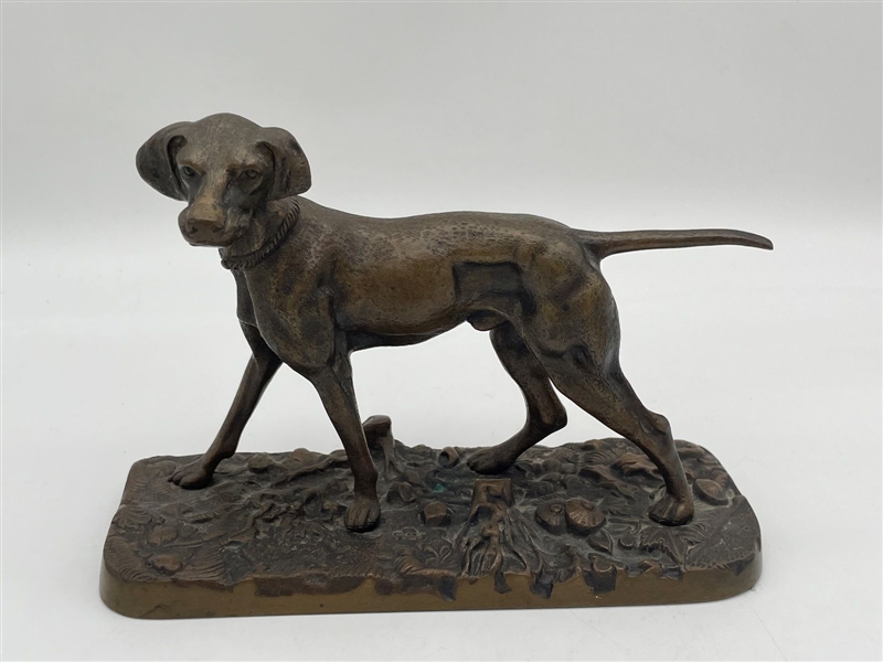 Bronze Sculpture of Pointer Hunting Dog