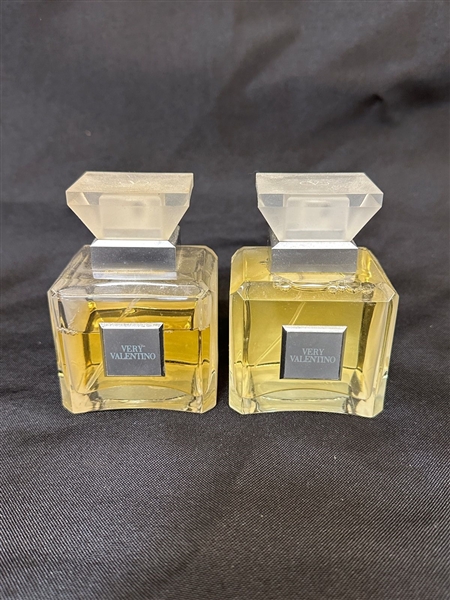 (2) Bottles Very Valentino Perfume
