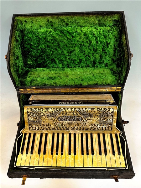 La Suprema Deluxe Piano Acordion