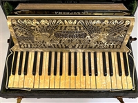 La Suprema Deluxe Piano Acordion