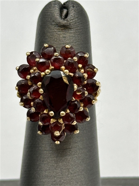 14k Yellow Gold Garnet Ring