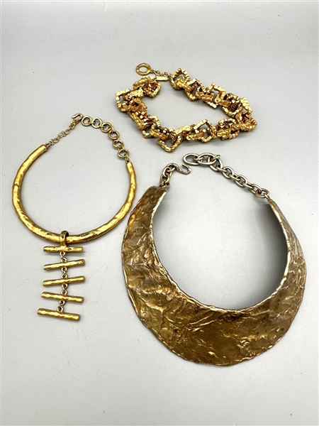 (3) Biche De Bere Paris Chunky Bibb Necklaces