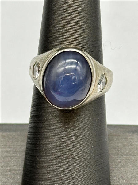 18k Gold Star Sapphire Cabochon Diamond Ring