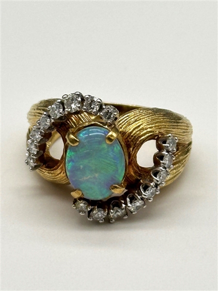 14k Yellow Gold Chunky Textured Ring with Opal Cabochon Diamond Surround