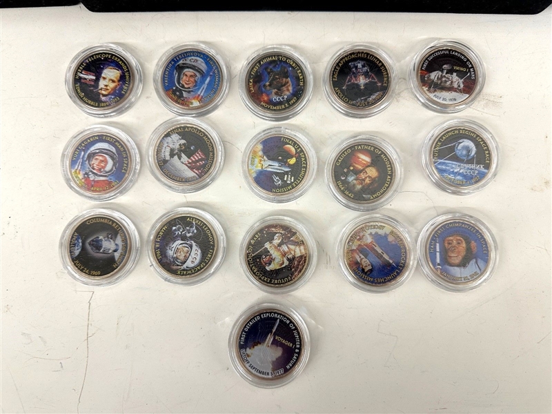 Lot Detail - (116) Colorized Space Exploration Half Dollar Kennedy Coins