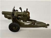 (6) Group of Britain's Cannons