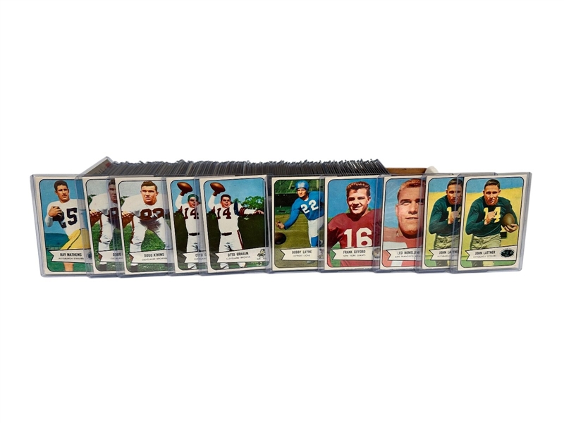 (142) 1954 Bowman Football Cards: Matthews, Atkins, Graham, Layne, Gifford, Nomellini, Lattner