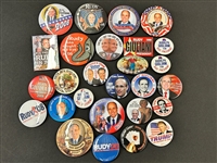 (25) Rudy Giuliani Political Buttons (2) Donald Trump