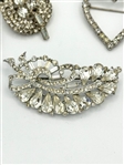 (13) Vintage Clear Rhinestone Brooches