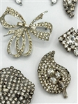 (13) Vintage Clear Rhinestone Brooches