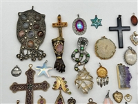 (59) Costume Jewelry Pendants