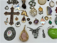 (59) Costume Jewelry Pendants