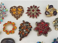 (19) Vintage Signed Jewelry Brooches; Raleigh Gold Filled, Sarah Cov, Others