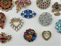 (24) Vintage Jewelry Brooches; Enamel, Rhinestones