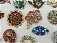 (24) Vintage Jewelry Brooches; Enamel, Rhinestones