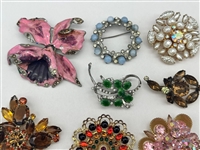 (24) Vintage Jewelry Brooches; Enamel, Rhinestones