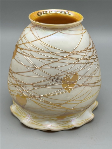 Quezal Single Glass Lamp Shade Hearts and Vines