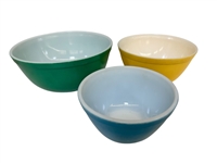 (3) Sets Pyrex Colored Mixing Bowls
