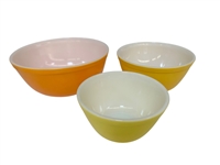 (3) Sets Pyrex Colored Mixing Bowls