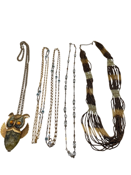 (5) Vintage Costume Jewelry Necklaces 